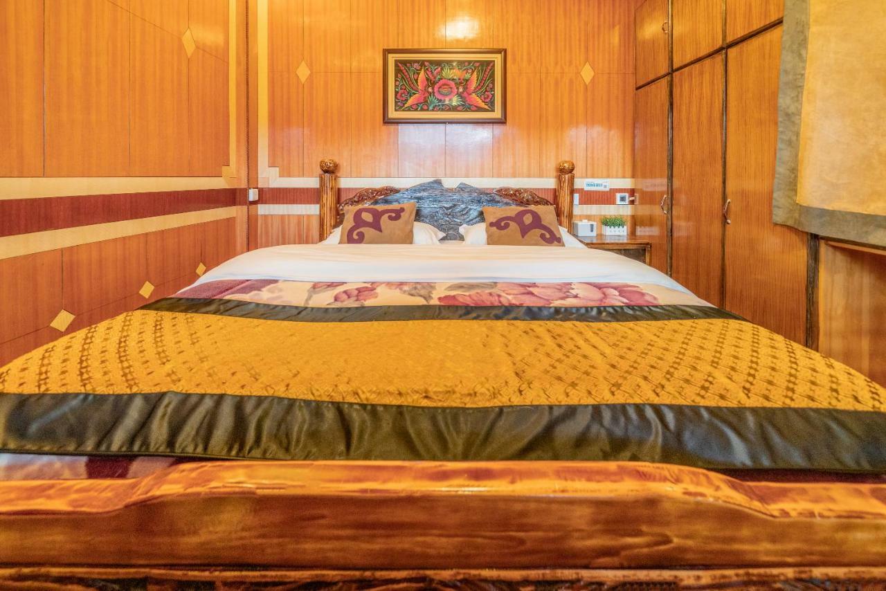 Home Away From Home Shangri-La Buitenkant foto